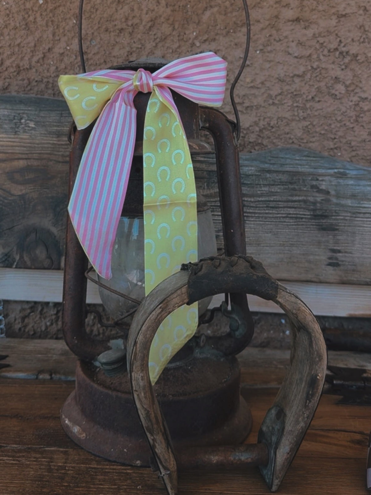 Pink Lemonade Horseshoe Twilly