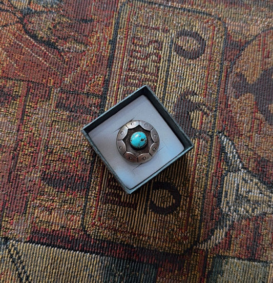 vintage shadow box ring (size 5.75)